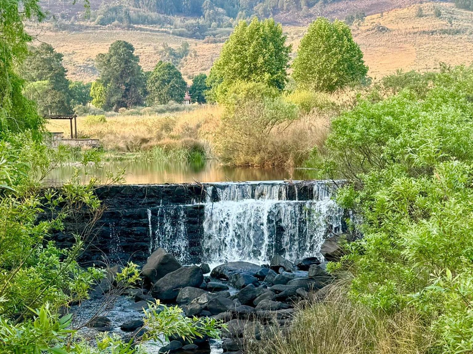 Stone Creek Mountain Lodge Dullstroom Exterior photo